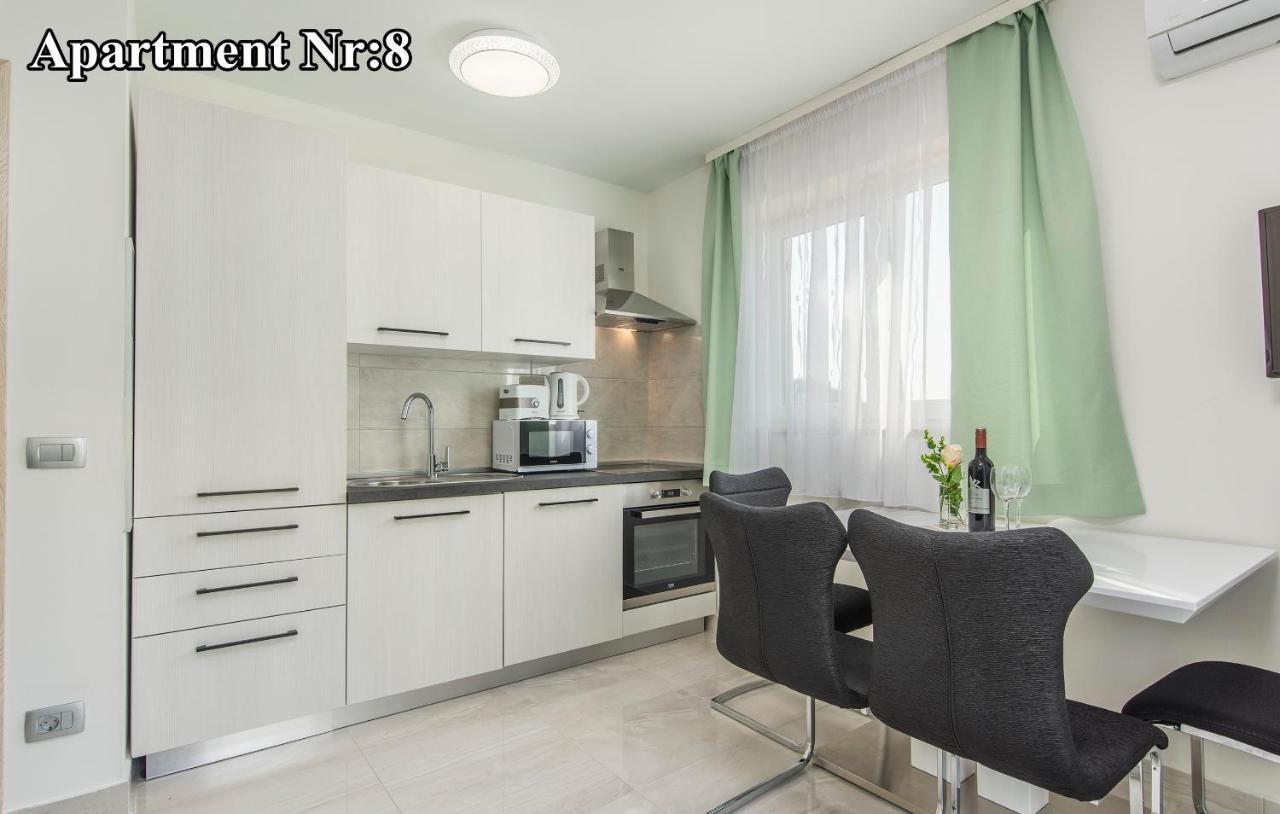 Villa Green Palm Vrsar Eksteriør billede
