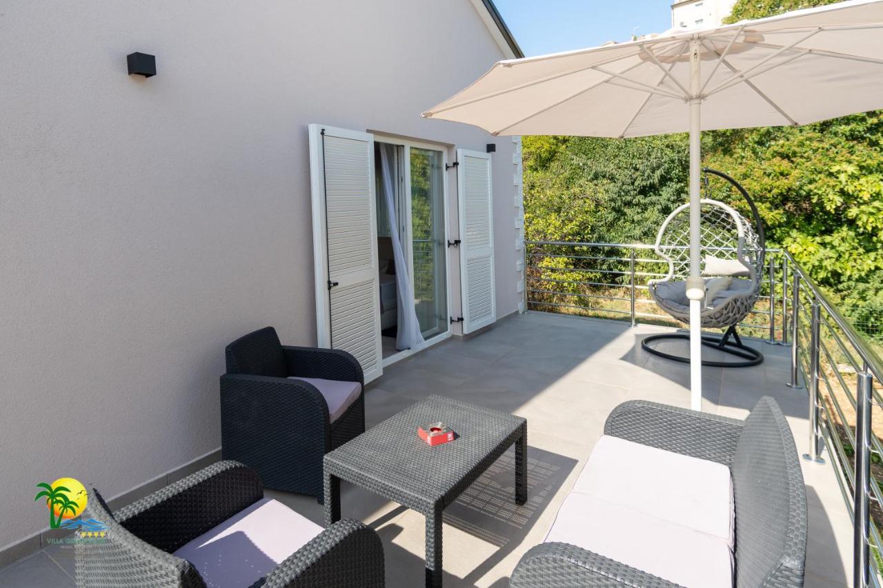 Villa Green Palm Vrsar Eksteriør billede